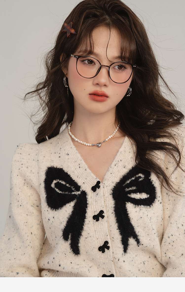 リボン柄カーディガン｜デート服