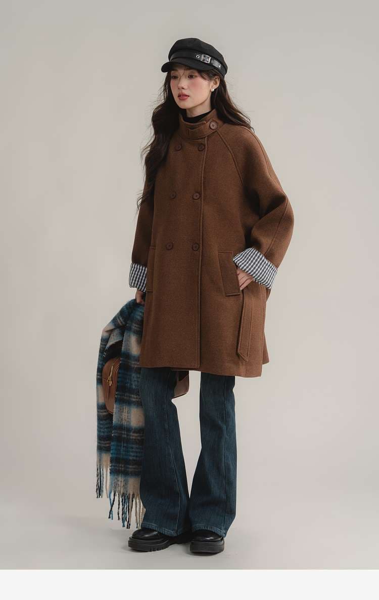 ベルテッドラグランスリーブコート｜デート服