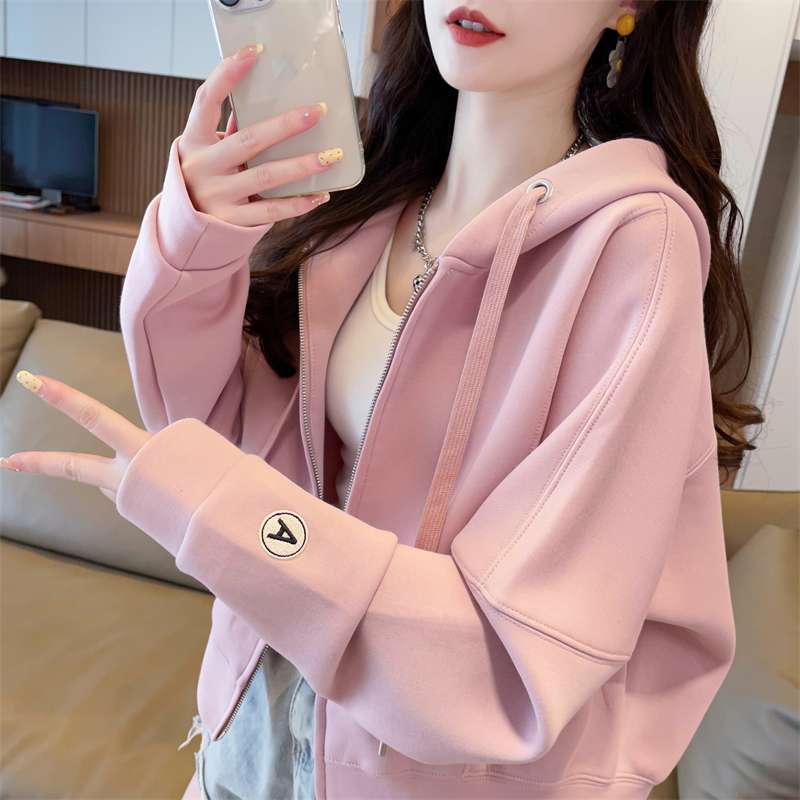 ゆったりフード付きスウェットパーカー｜デート服