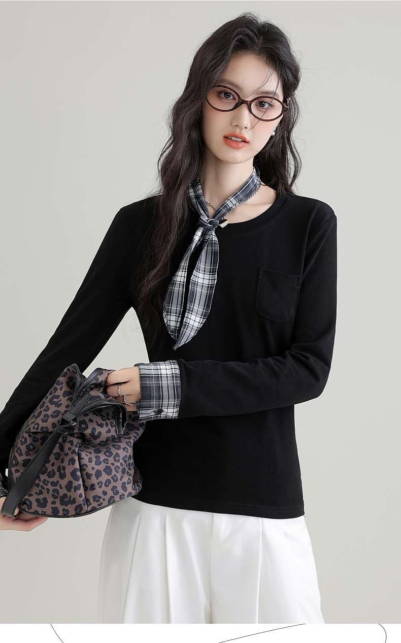 きちんと見えが嬉しい、大人のチェック柄アクセントニット｜デート服