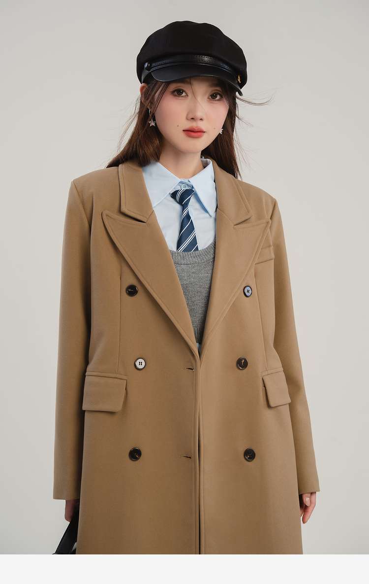クラシカルな冬のデート服｜デート服