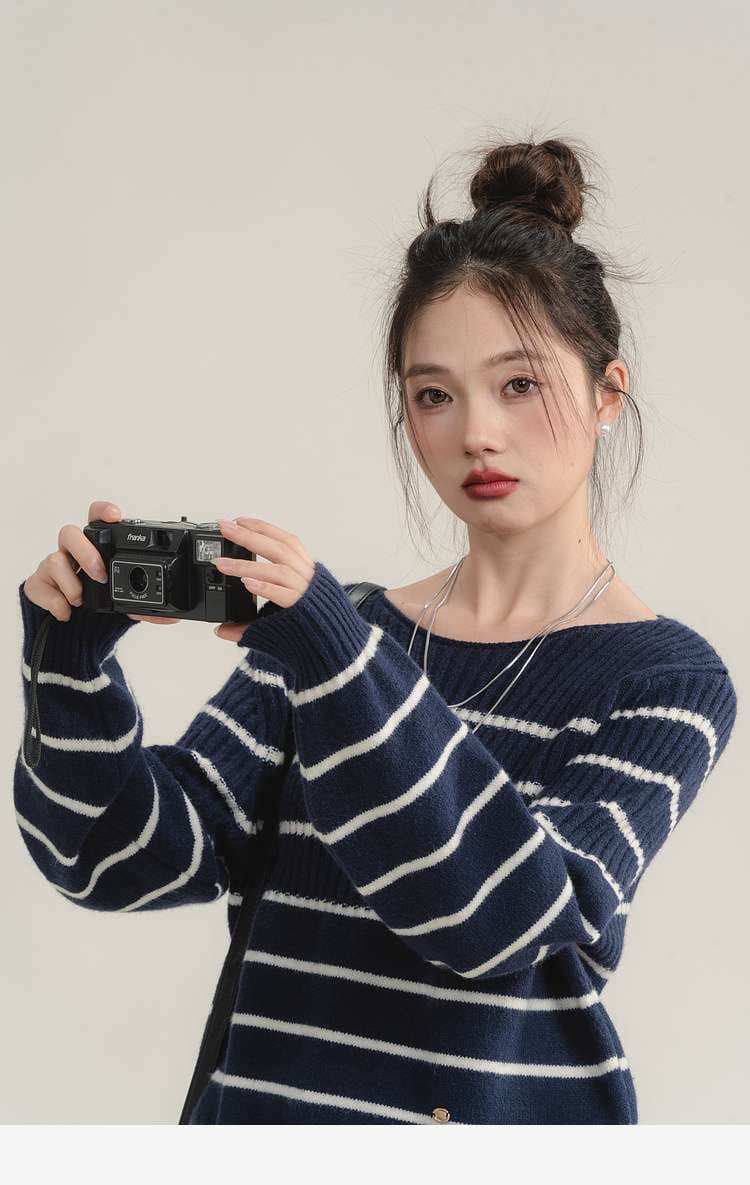 洗練カジュアルが叶う、ボーダーリブニットトップス｜デート服