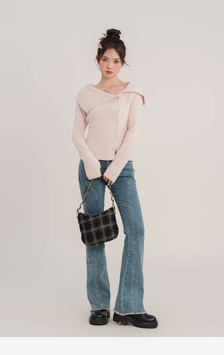 襟抜きリブカーディガン｜デート服