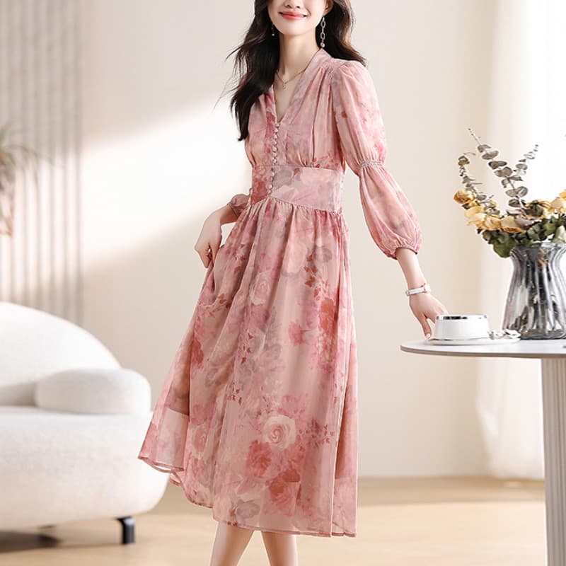 シフォンフラワープリントワンピース｜デート服