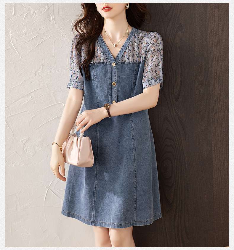 花柄切り替えデニムワンピース｜デート服