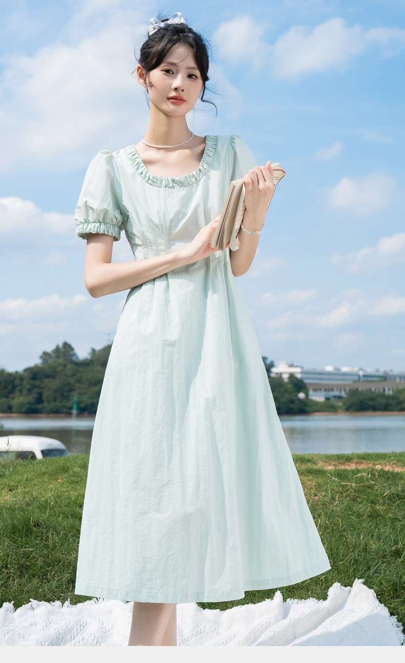 優雅な草原の乙女ワンピース｜デート服