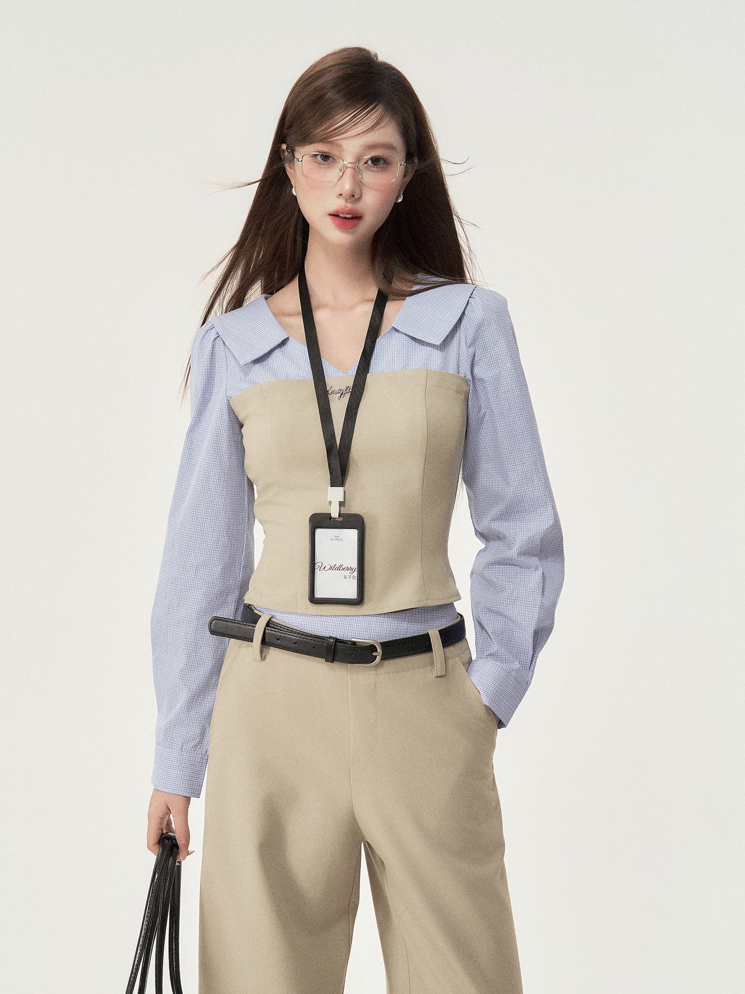 レイヤード風ドッキングトップス×ワイドパンツ セットアップ｜デート服
