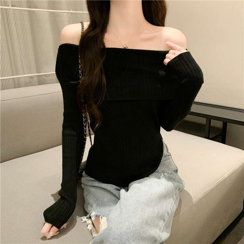 オフショルダーニットトップス｜デート服