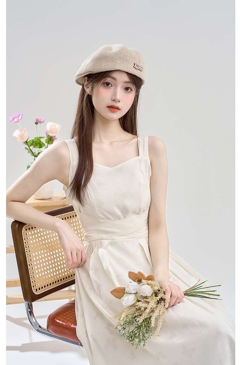 優雅なロングワンピース｜デート服