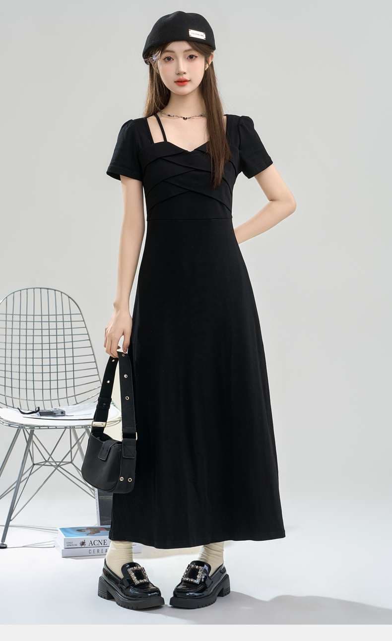 シンプル優雅ロングワンピース｜デート服