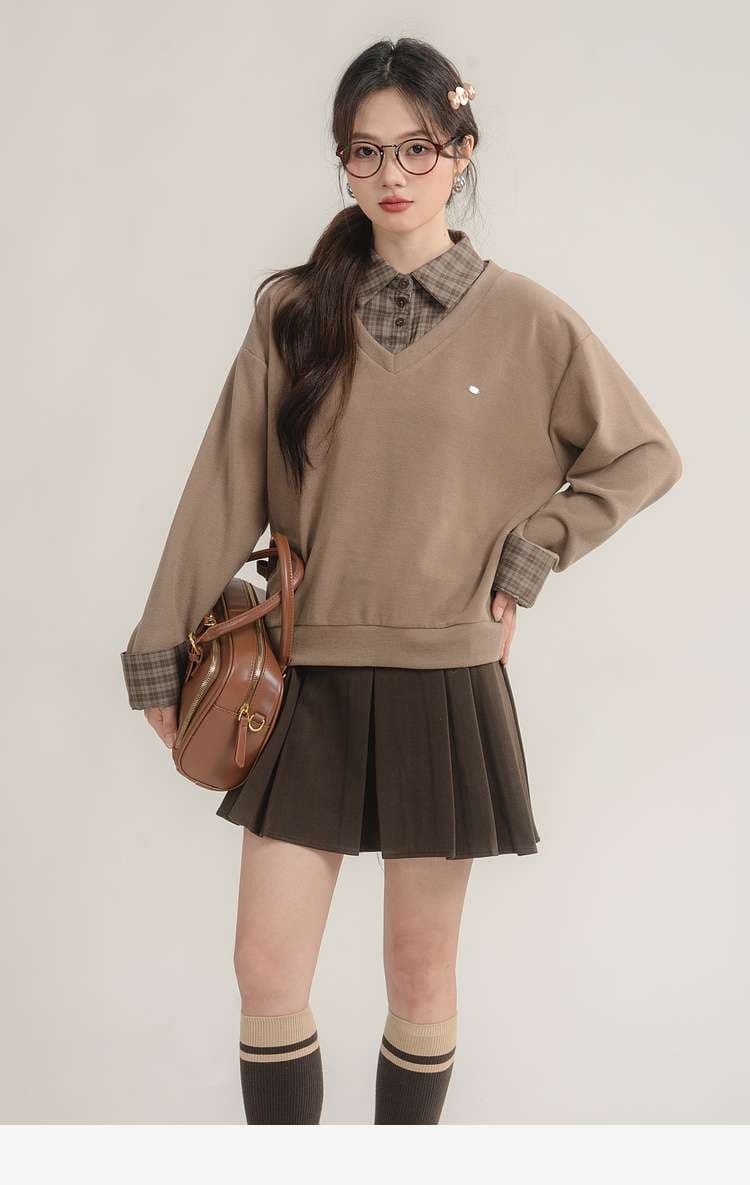 レイヤード風チェックシャツ付きトップス｜デート服