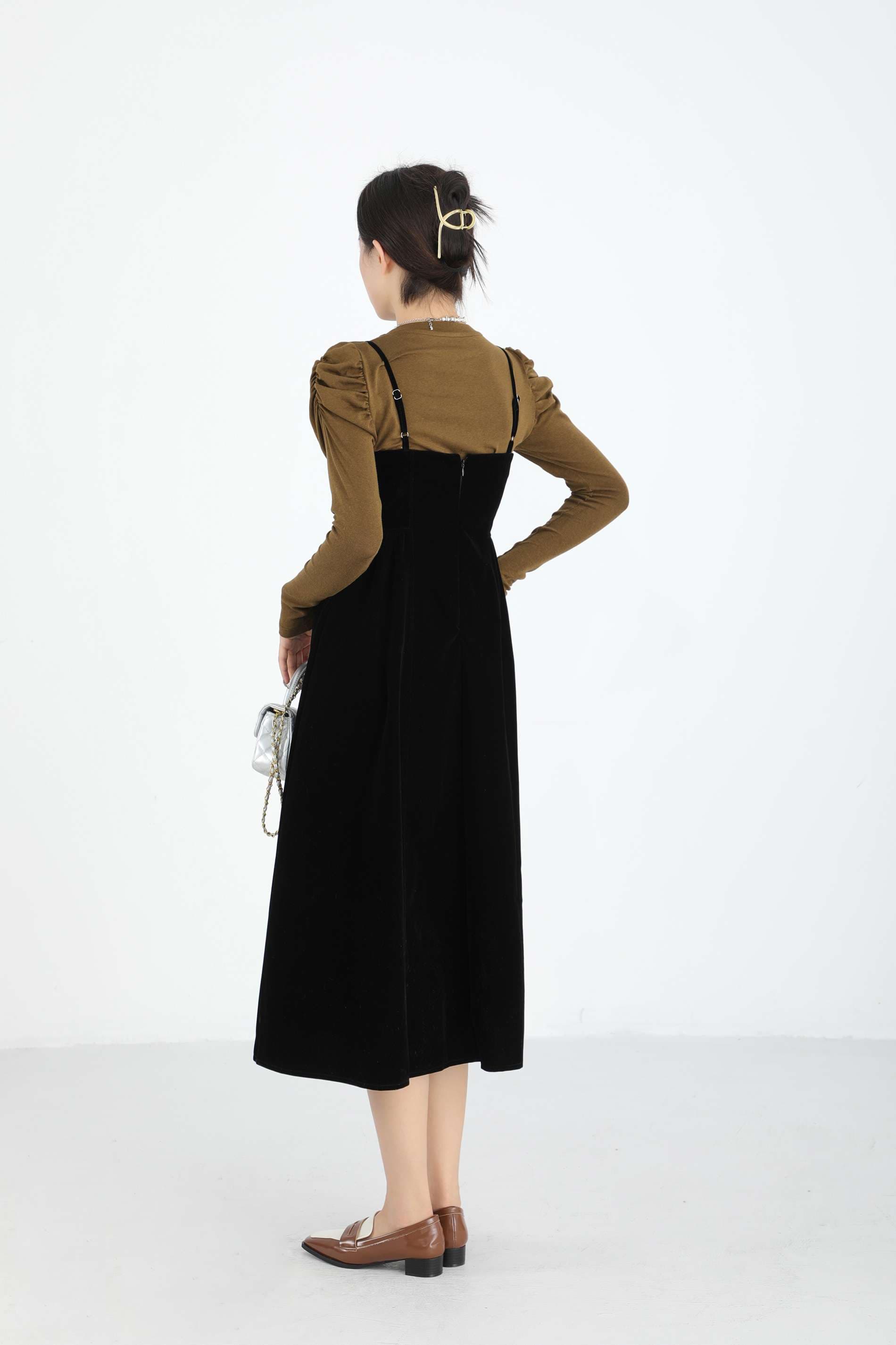 ベルベットキャミワンピースレイヤードセット｜デート服