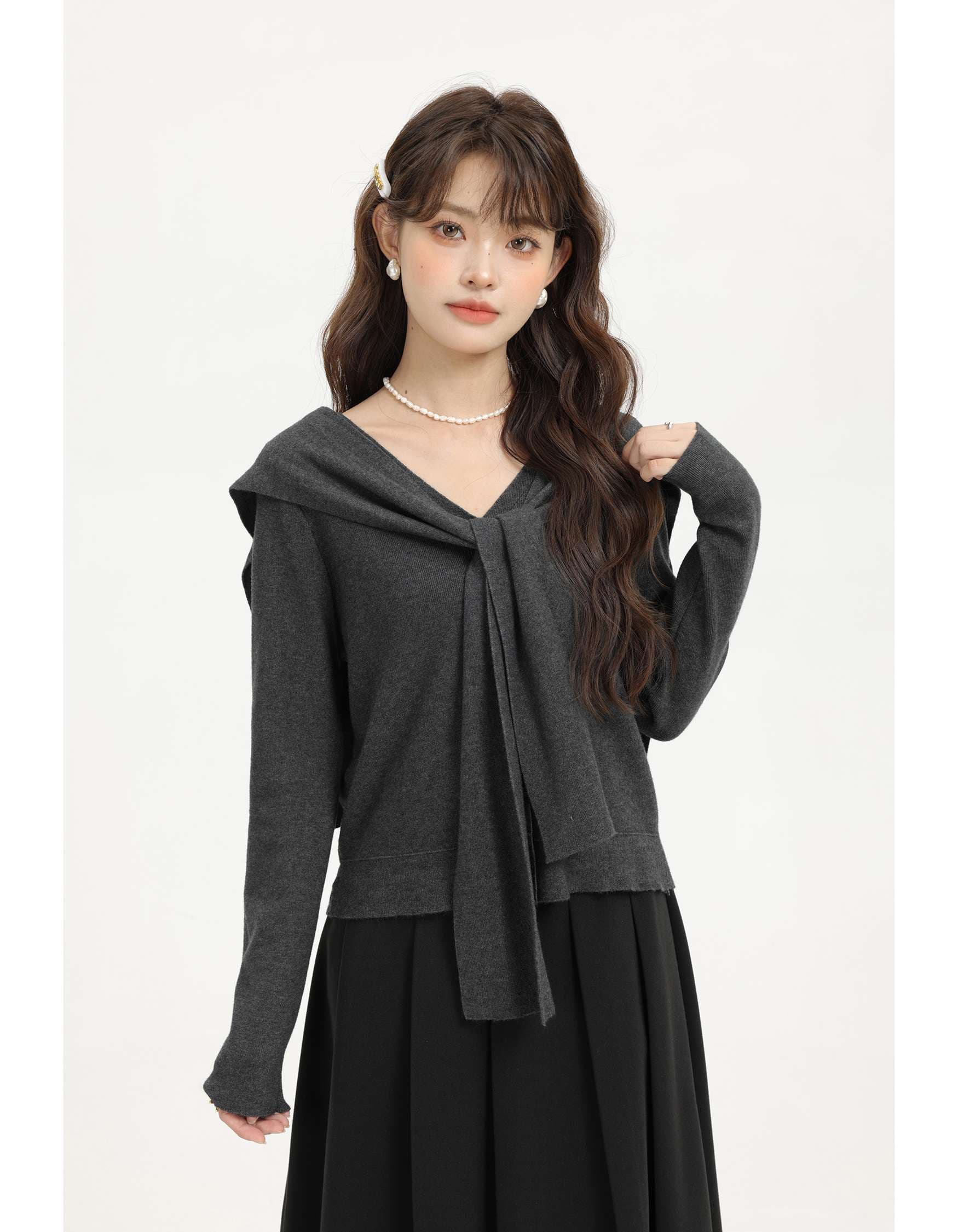 スカーフ風タイ付きニットトップス｜デート服