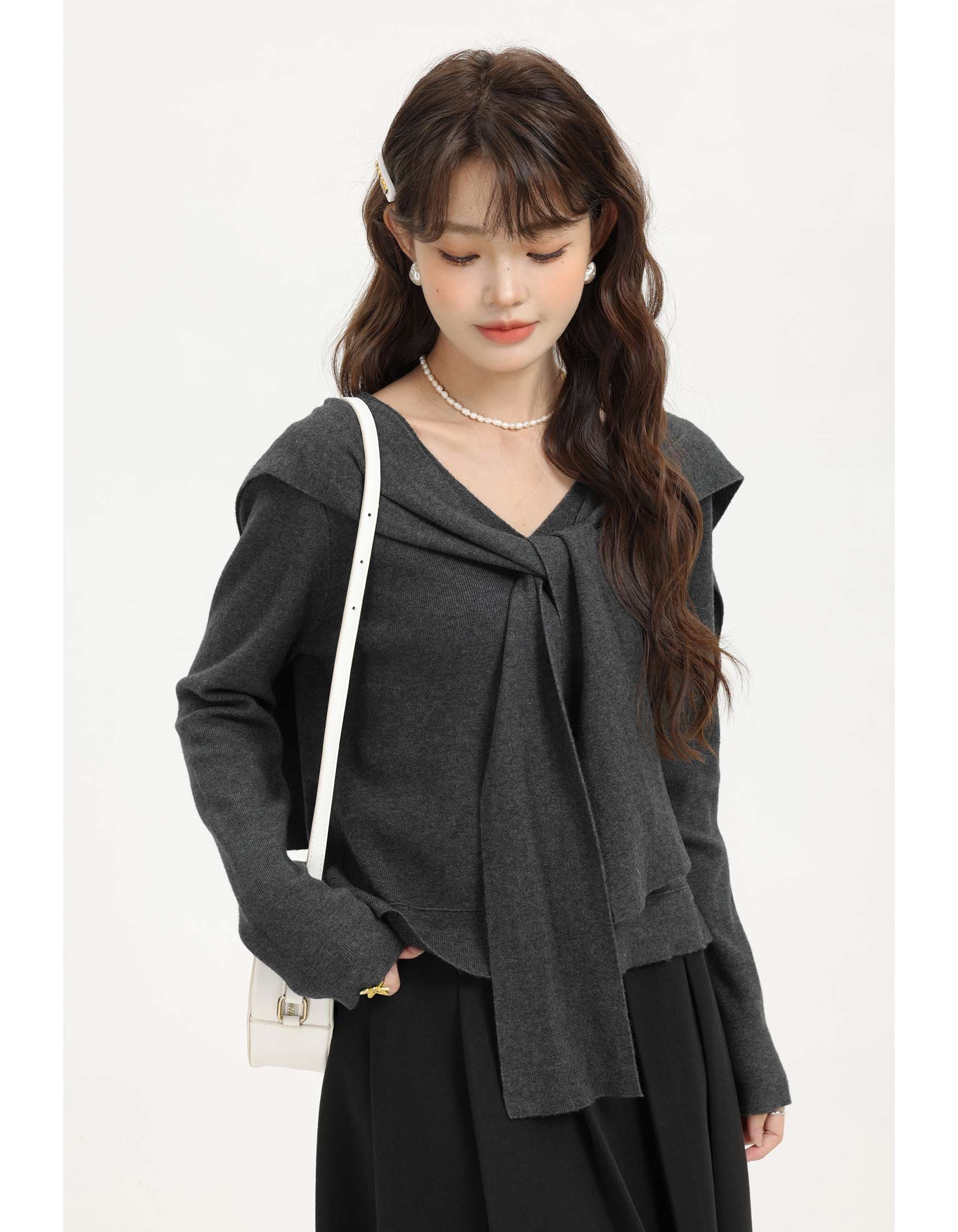 スカーフ風タイ付きニットトップス｜デート服