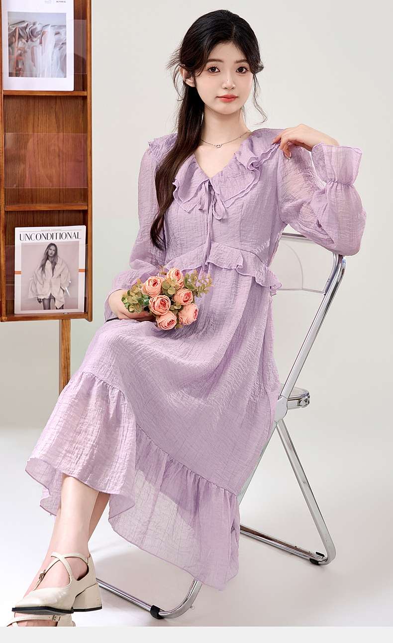 妖精のような柔らかワンピース｜デート服