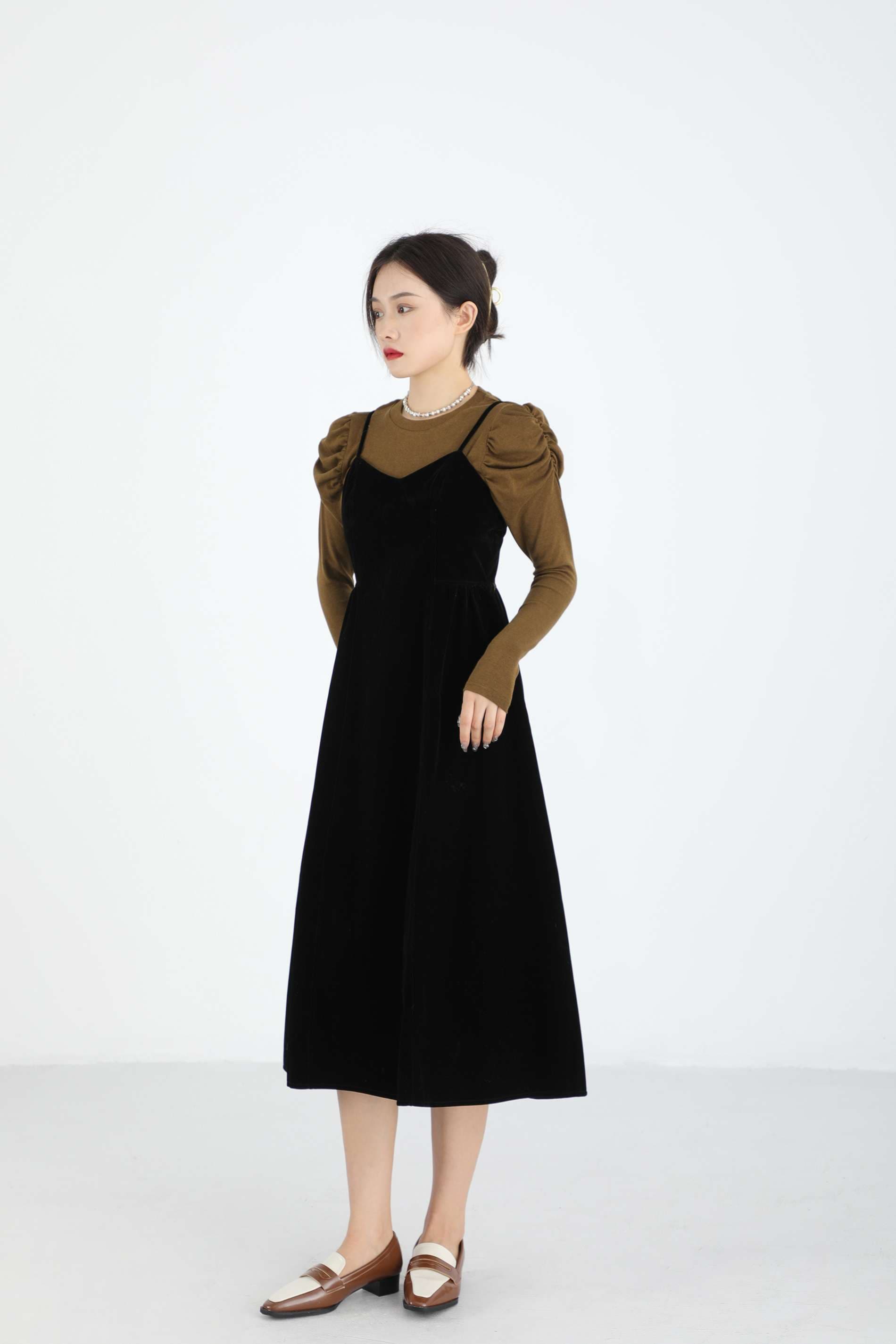 ベルベットキャミワンピースレイヤードセット｜デート服