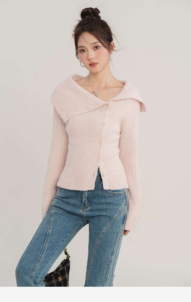 襟抜きリブカーディガン｜デート服