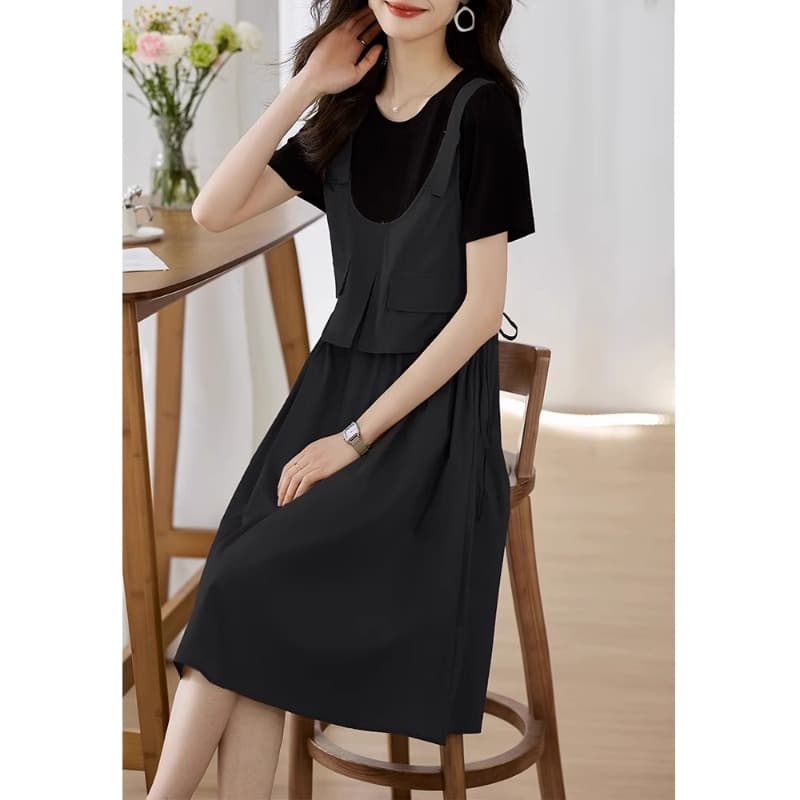 Tシャツ＆キャミワンピースセット｜デート服