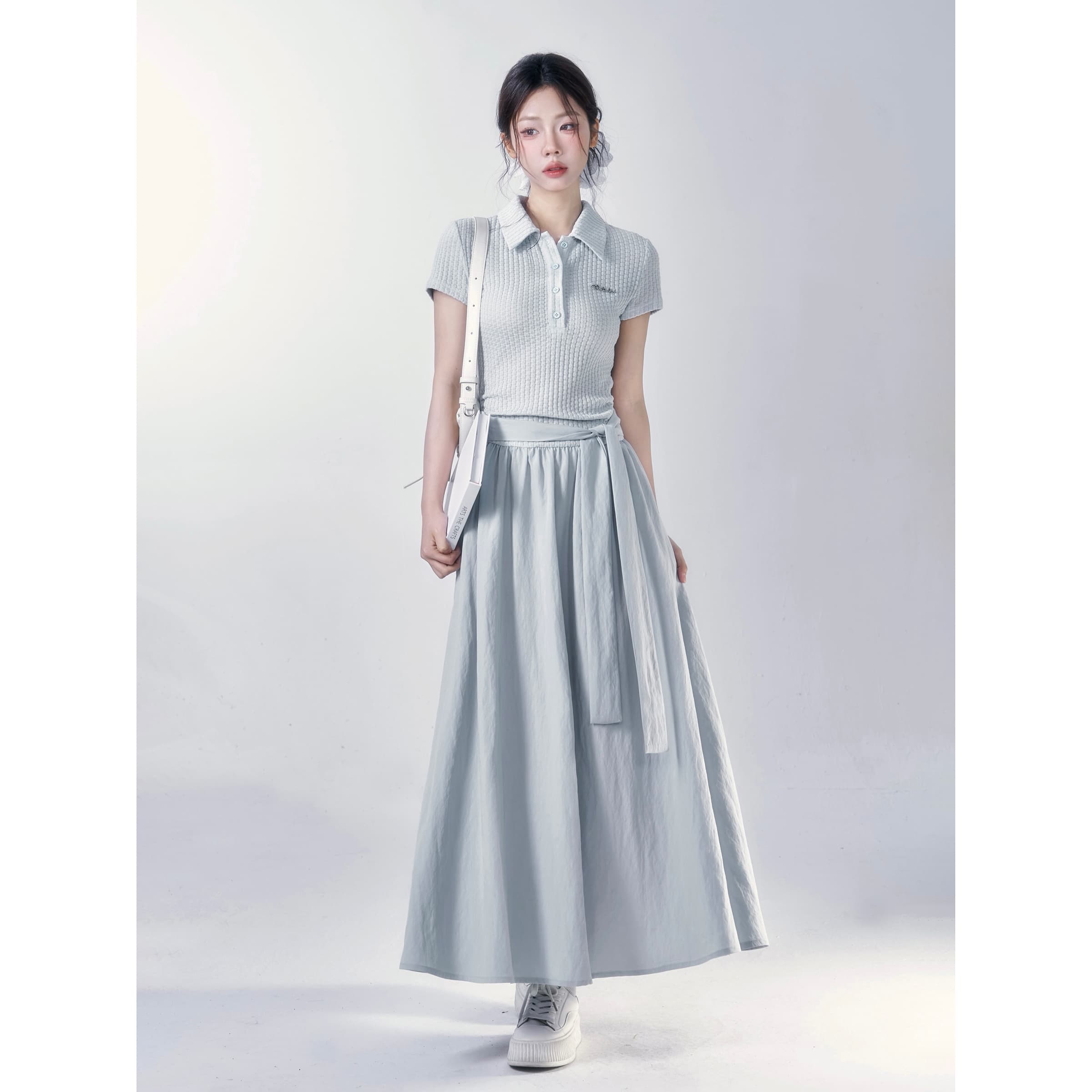 襟デザインリブニット切り替えワンピース｜デート服