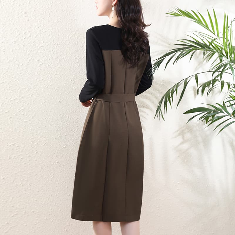 バイカラー切り替えボタンワンピース｜デート服