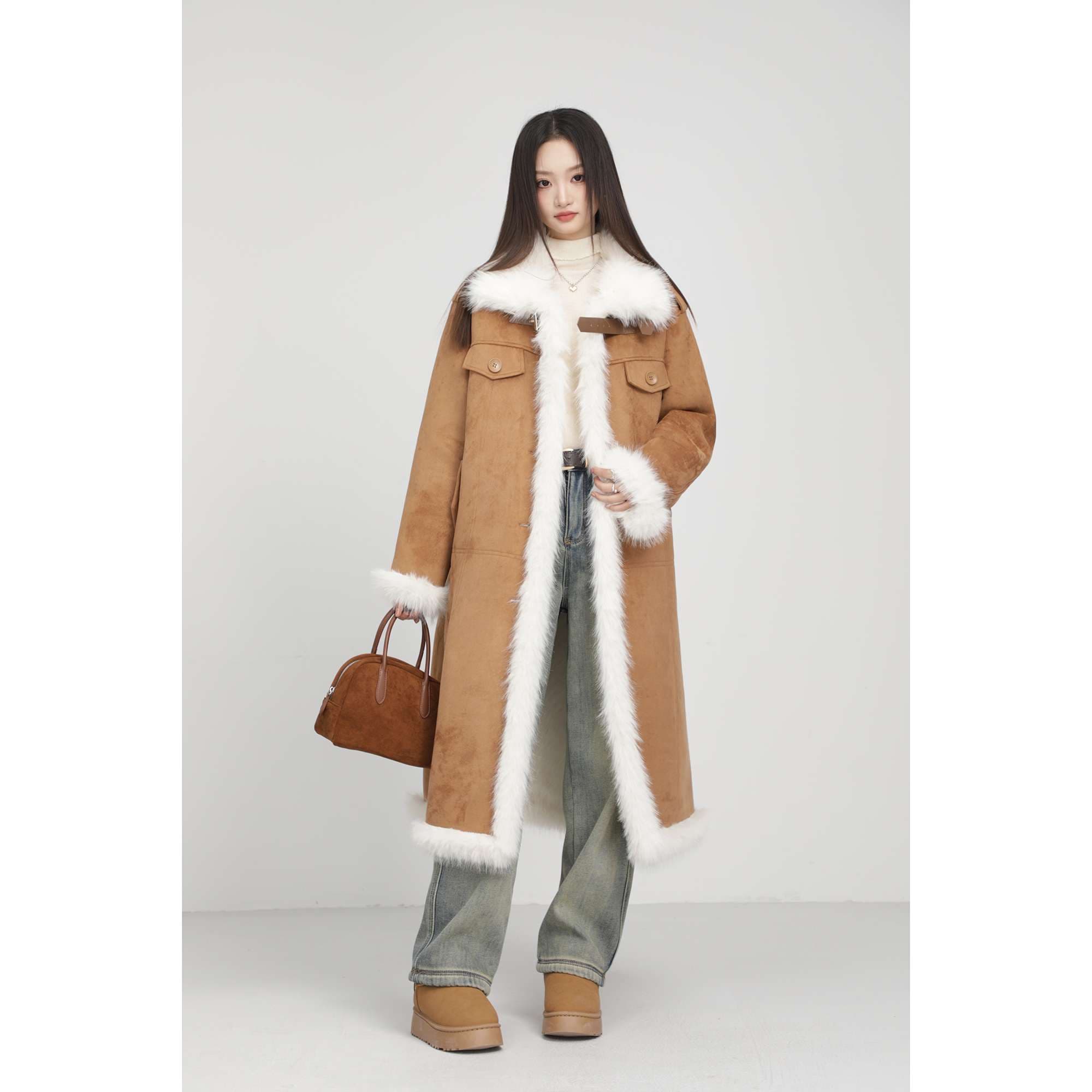 フェイクファートリムロングコート｜デート服