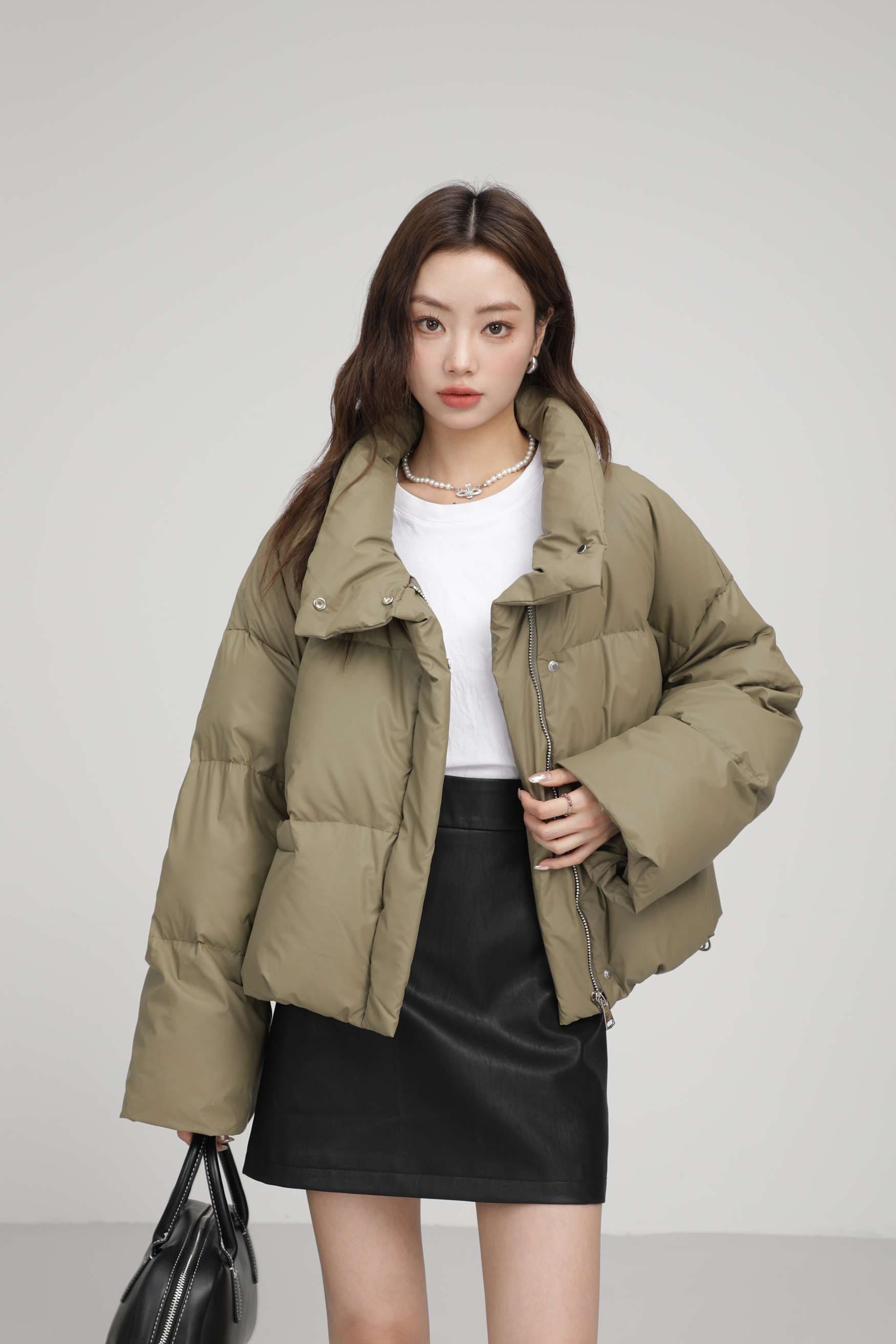 ショート丈ボリューム中綿ジャケット｜デート服