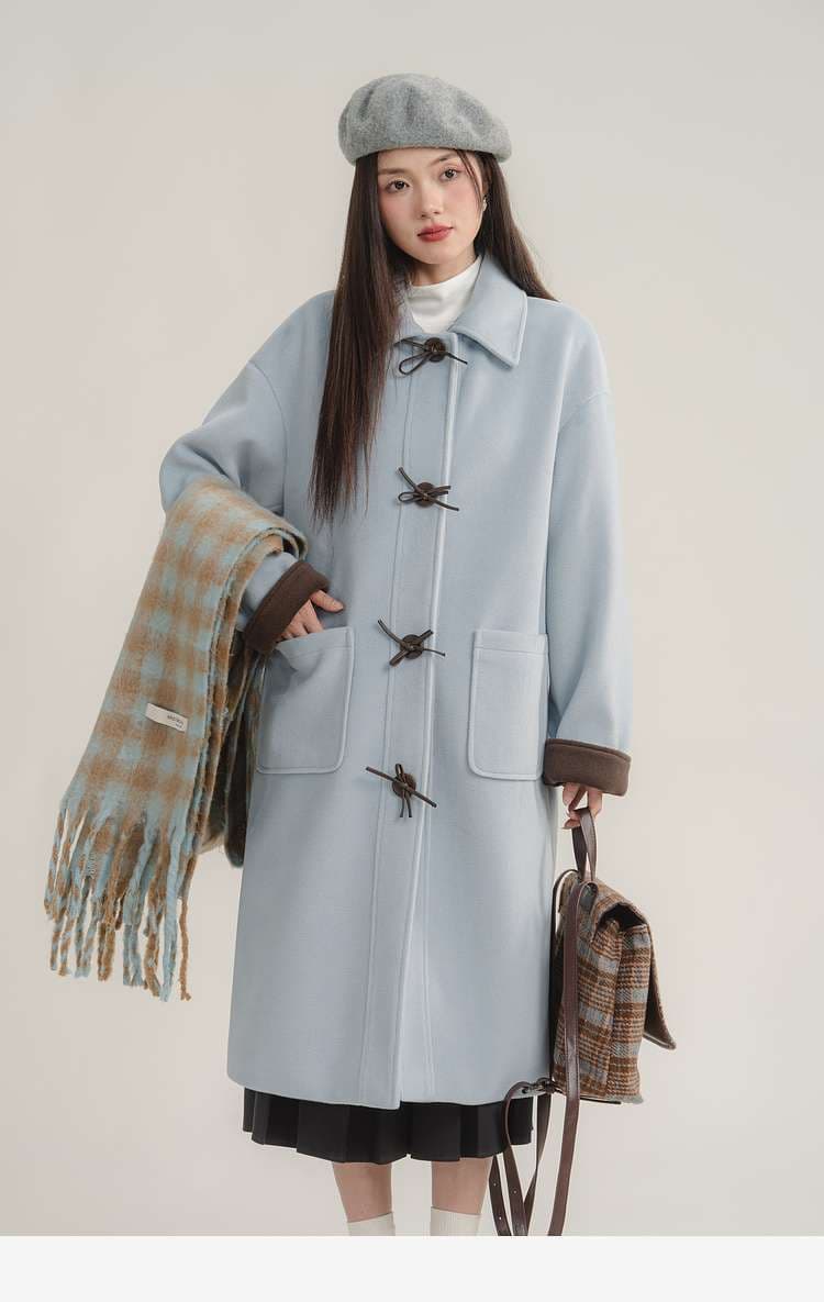 バイカラーダッフルロングコート｜デート服