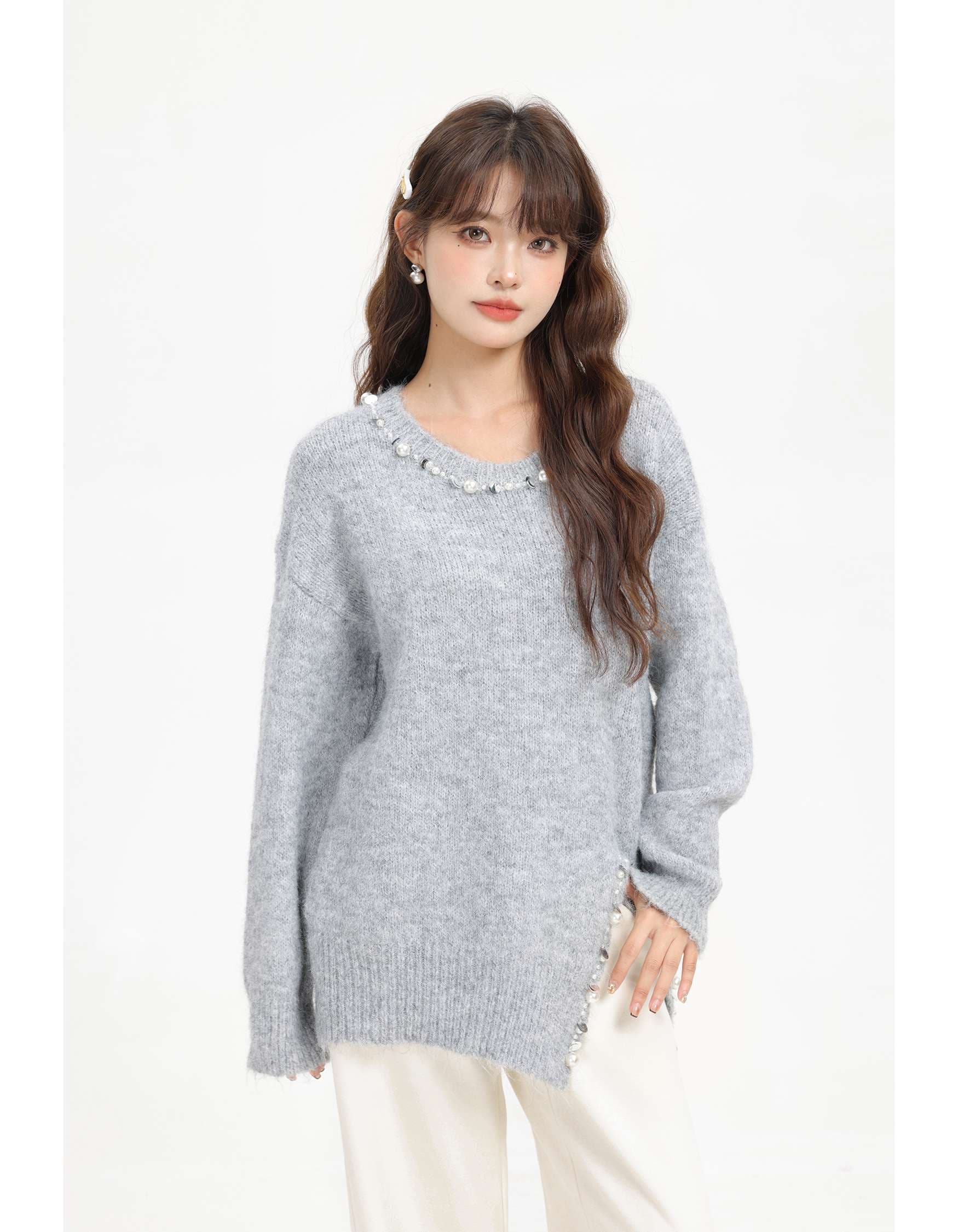 パールディテールアシンメトリーニット｜デート服