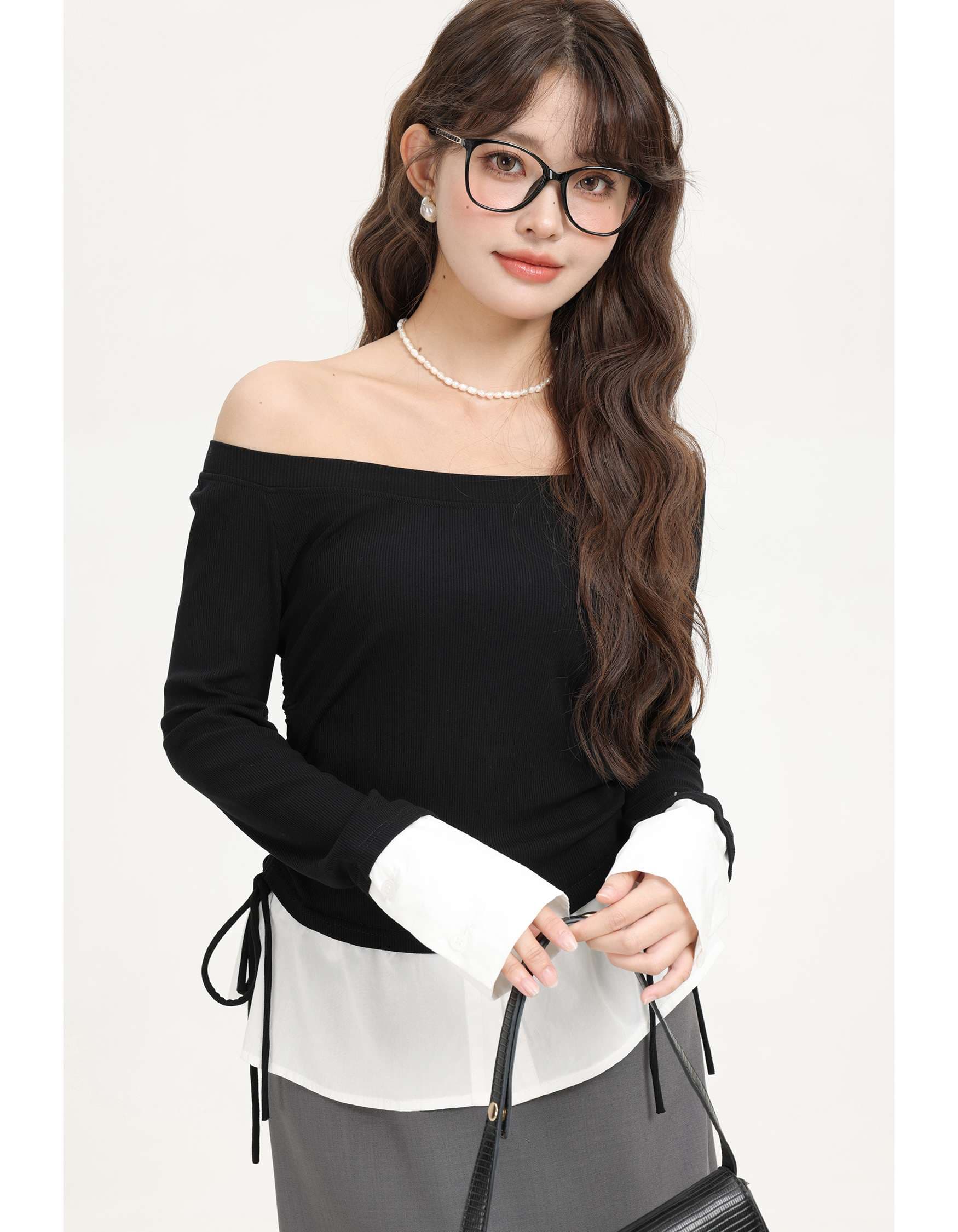 オフショルダードッキングリボントップス｜デート服