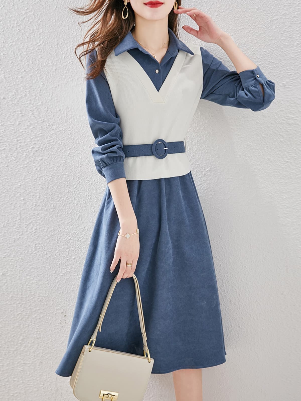好感度も着回し力も抜群な、ニットベスト付きシャツワンピースセット｜デート服