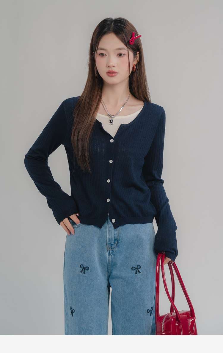 リボン刺繍ワイドデニムパンツ｜デート服