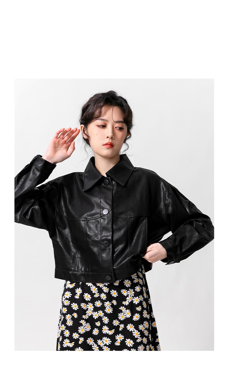 デート服 クロップド丈レザージャケット