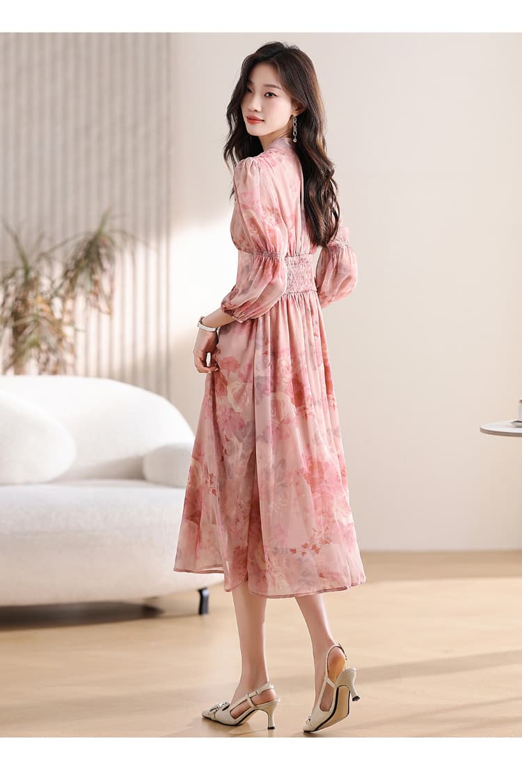 シフォンフラワープリントワンピース｜デート服