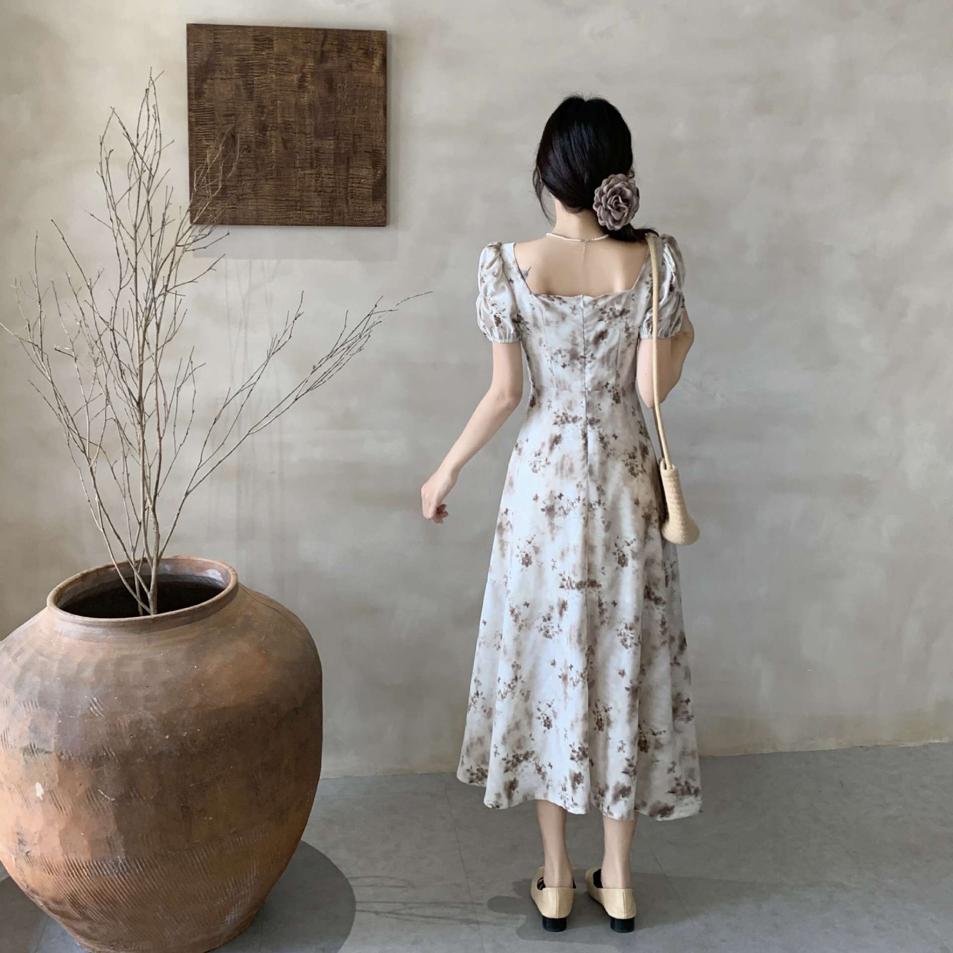 フリル袖花柄ワンピース｜デート服