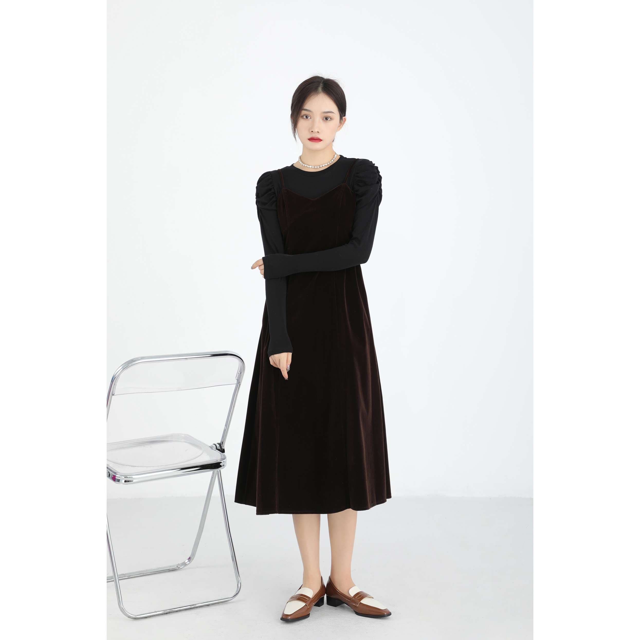 ベルベットキャミワンピースレイヤードセット｜デート服