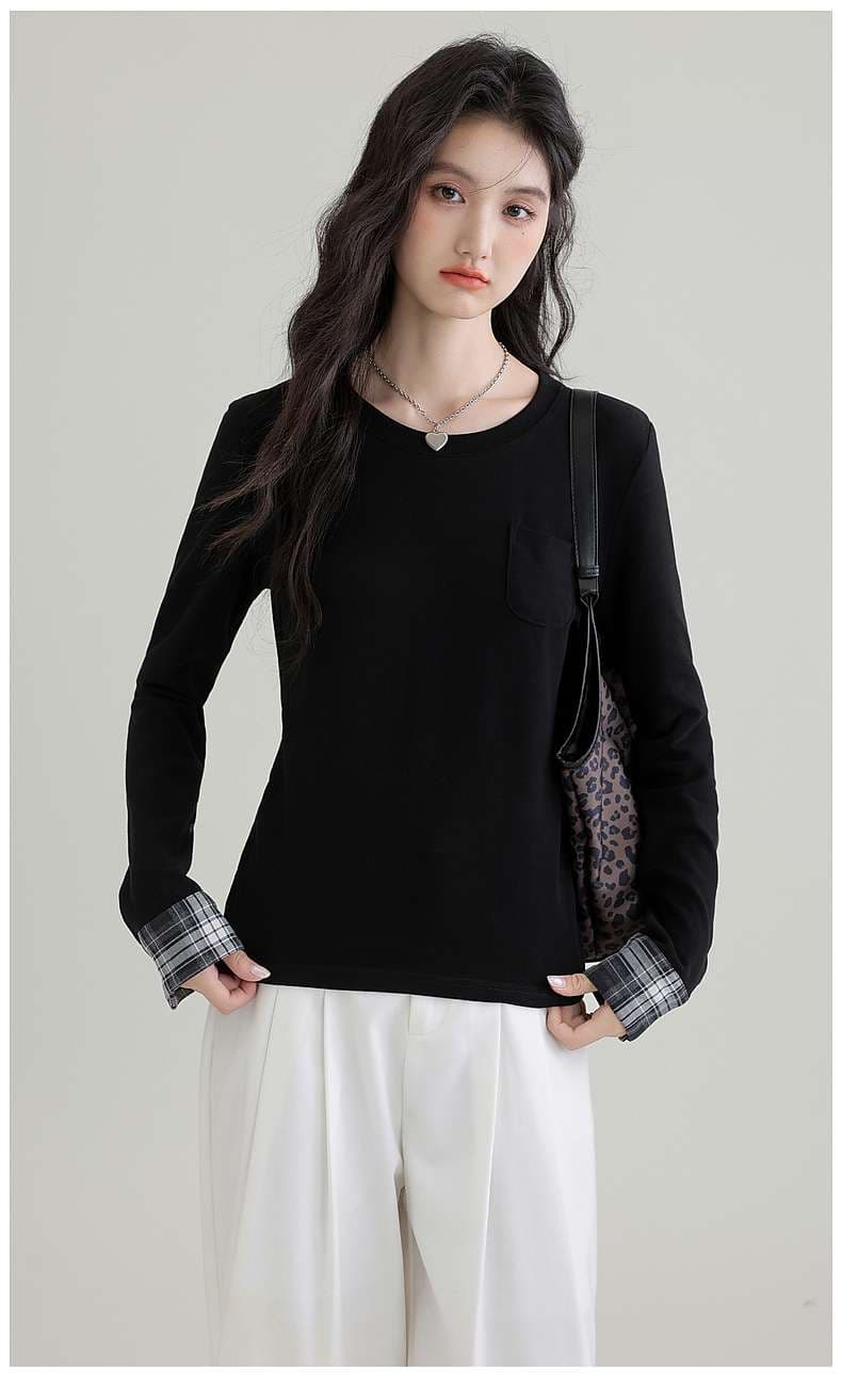 きちんと見えが嬉しい、大人のチェック柄アクセントニット｜デート服