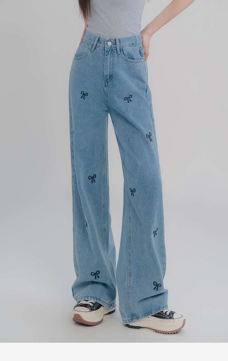 リボン刺繍ワイドデニムパンツ｜デート服