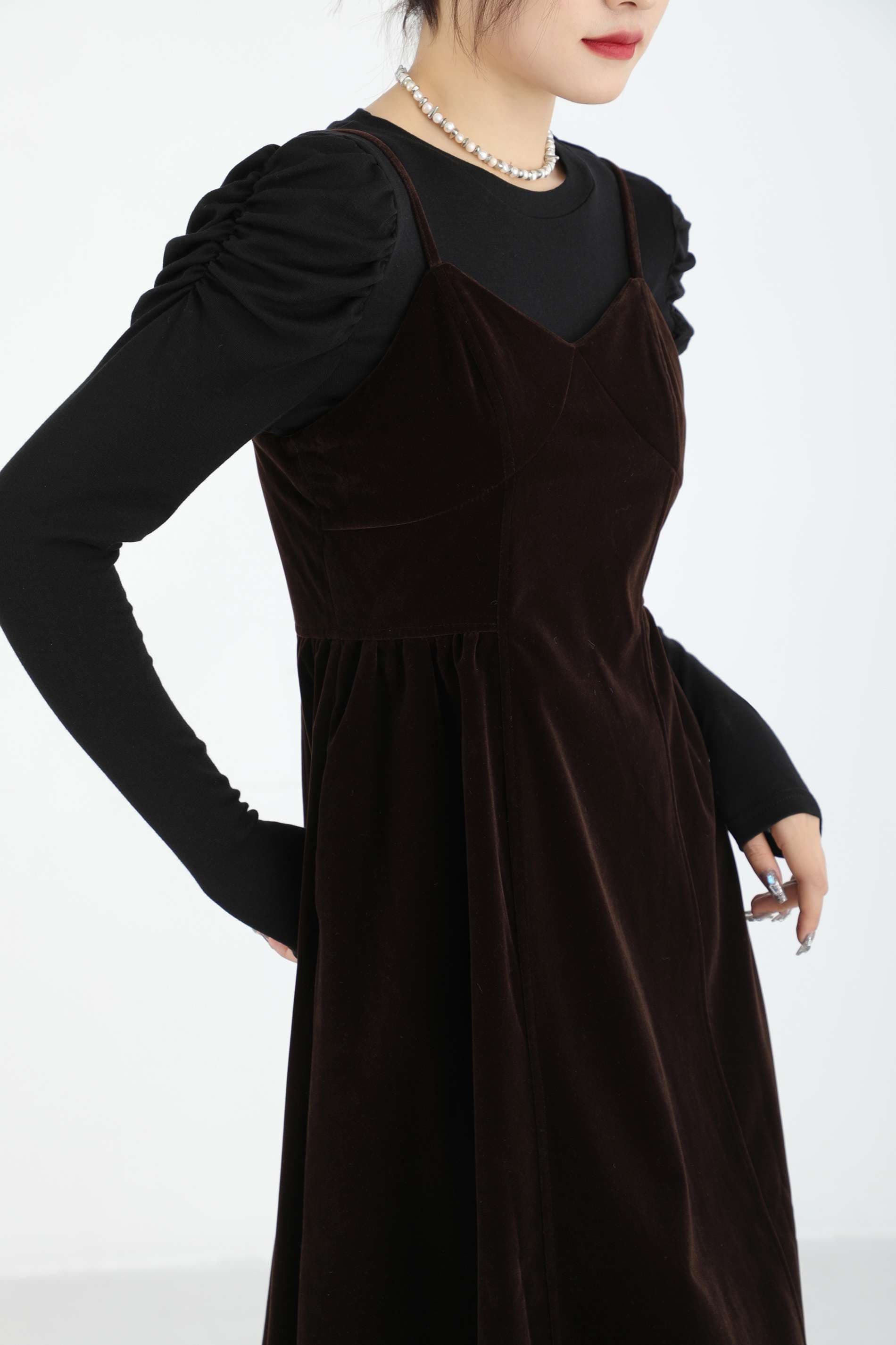 ベルベットキャミワンピースレイヤードセット｜デート服