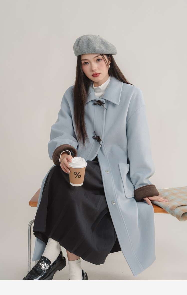 バイカラーダッフルロングコート｜デート服