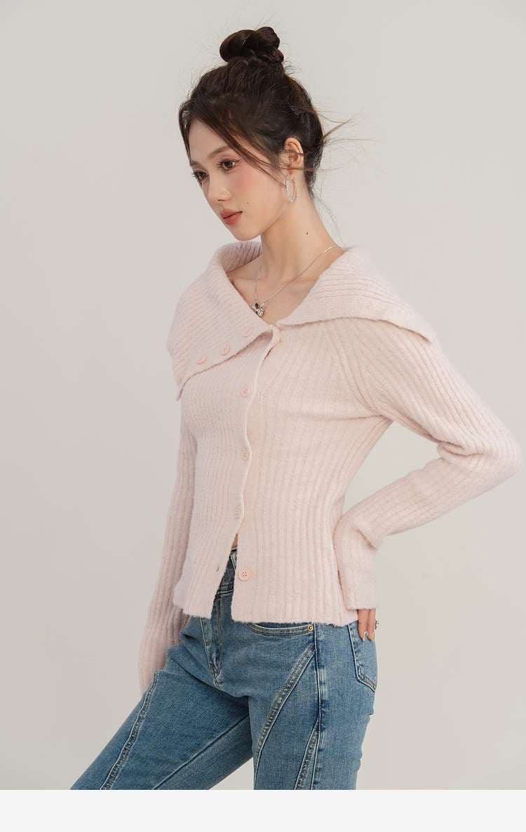 襟抜きリブカーディガン｜デート服