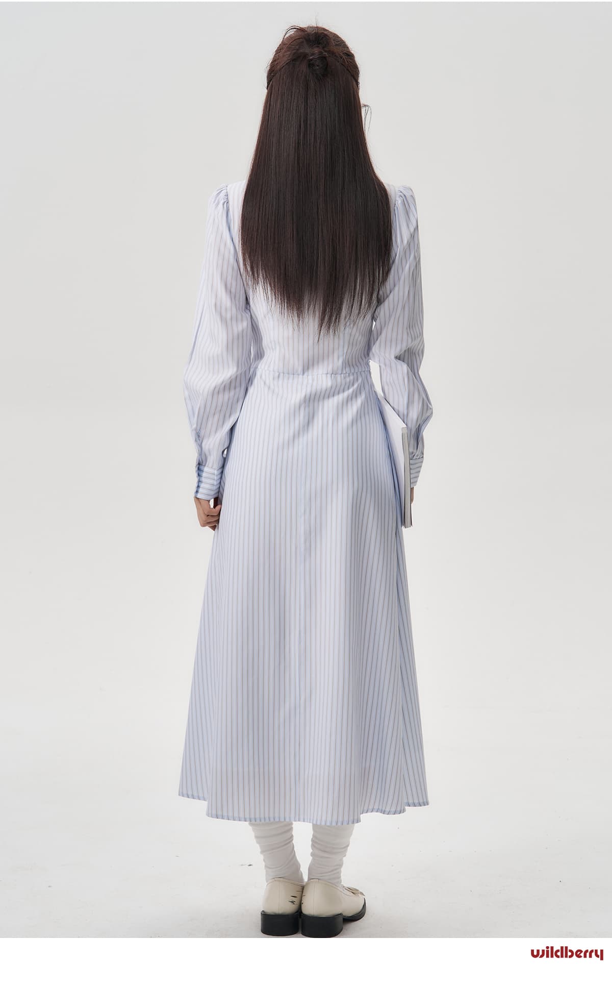 ストライプシャツ風ボウタイワンピース｜デート服