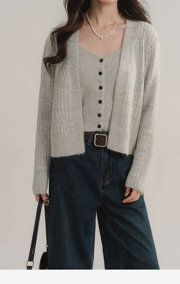 リブニットカーディガン＆キャミソールセット｜デート服