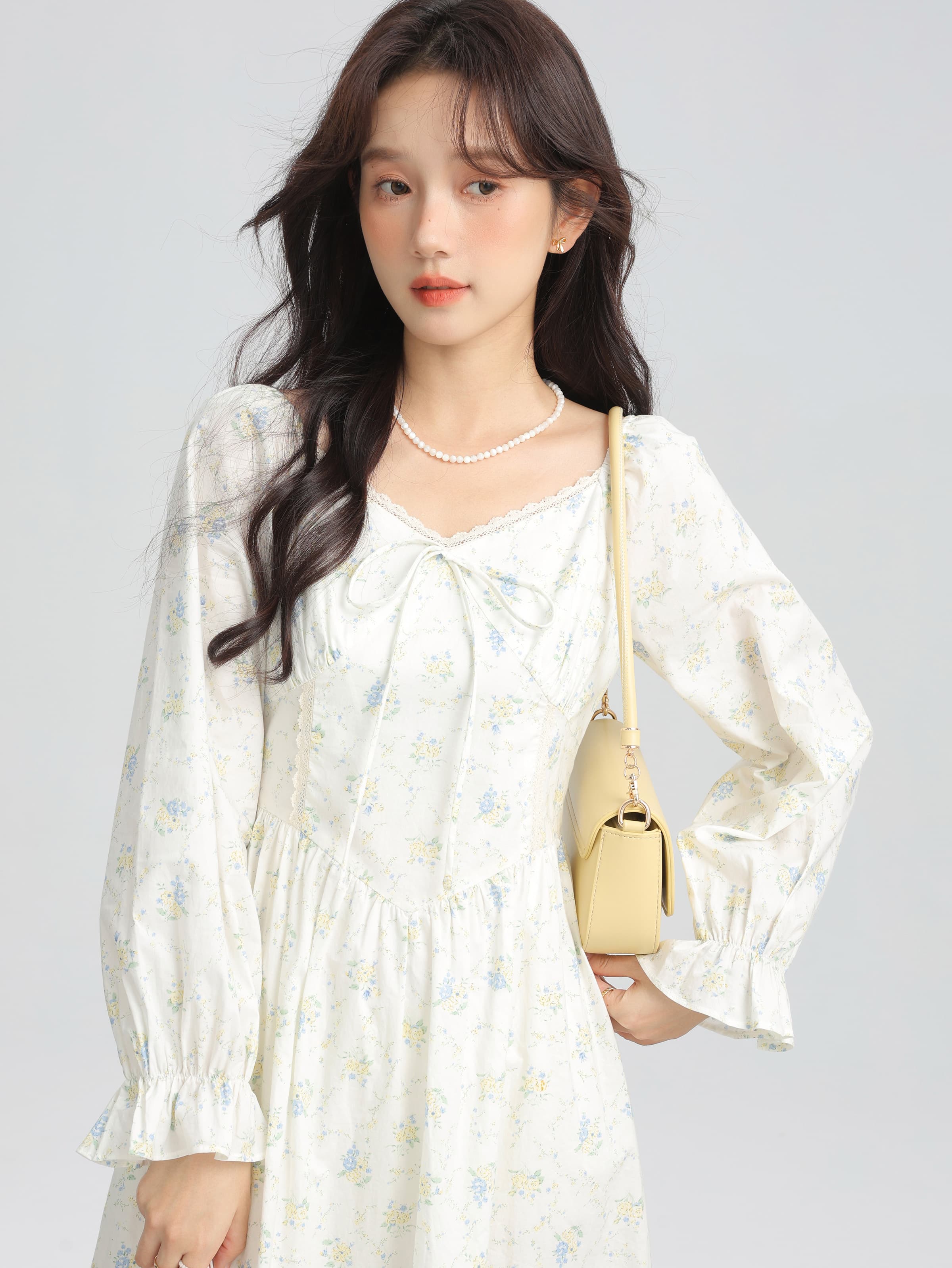 フローラルリボンロングワンピース｜デート服