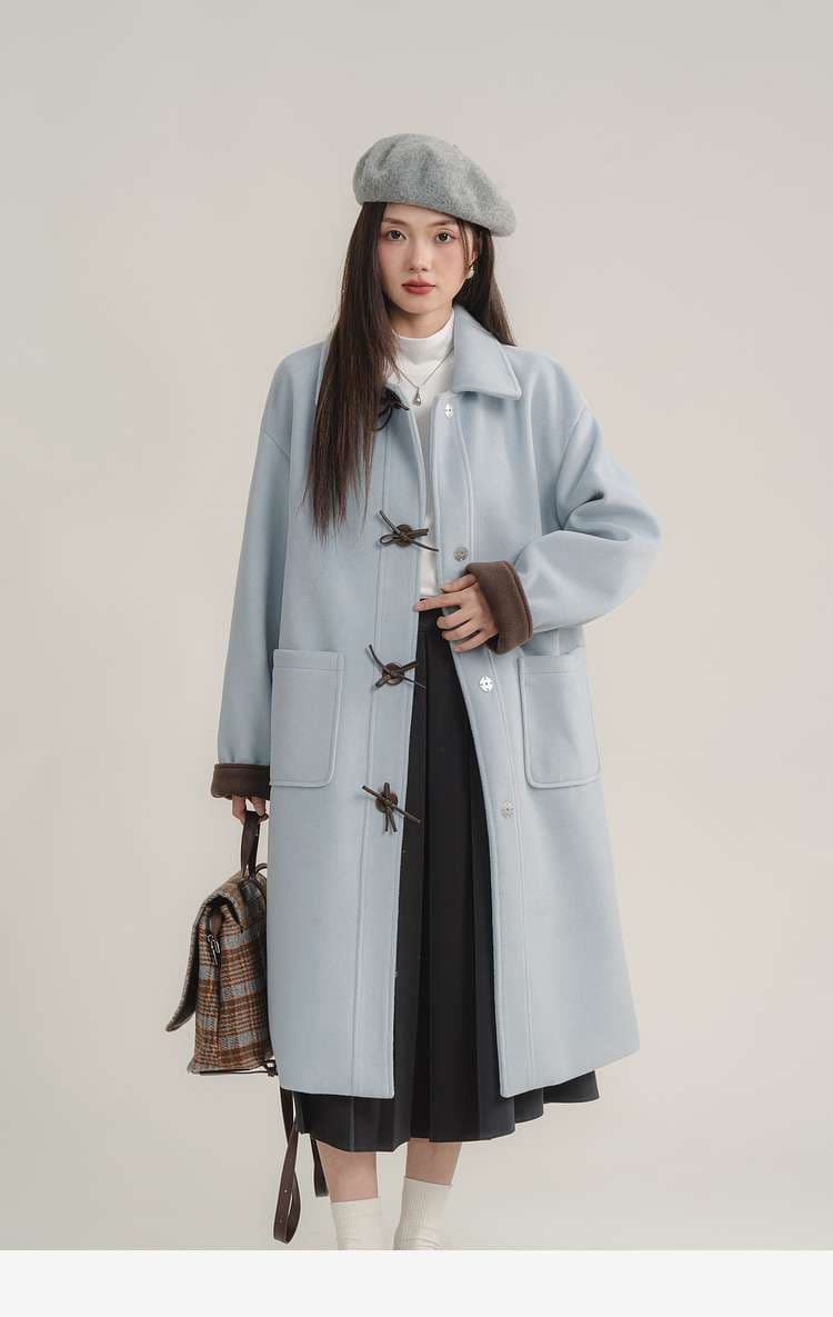 バイカラーダッフルロングコート｜デート服