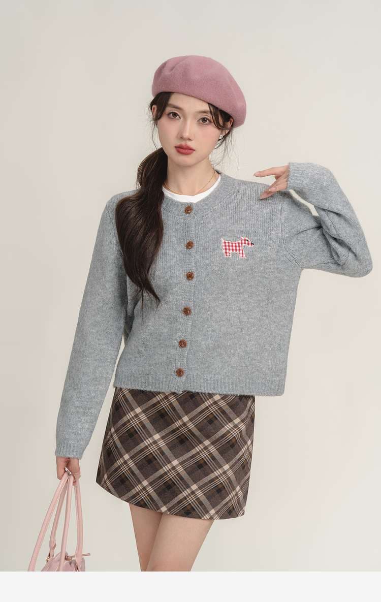 犬モチーフ刺繍カーディガン｜デート服