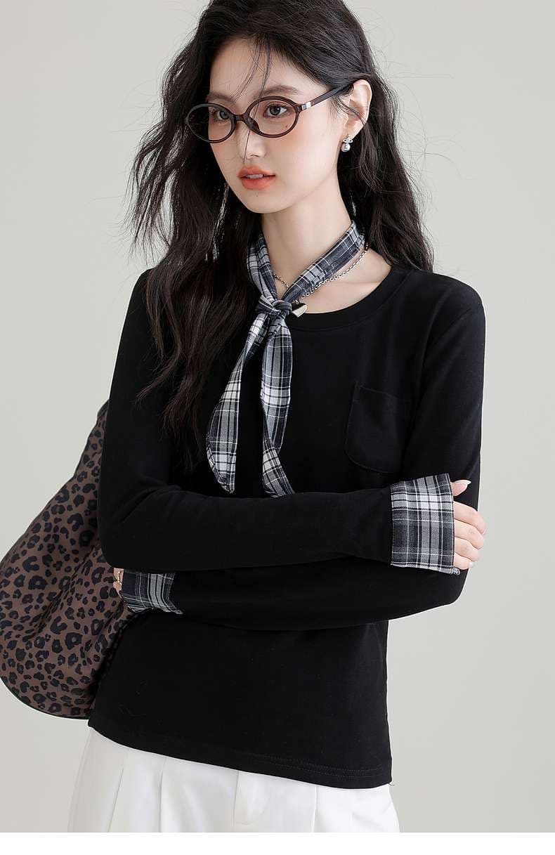 きちんと見えが嬉しい、大人のチェック柄アクセントニット｜デート服