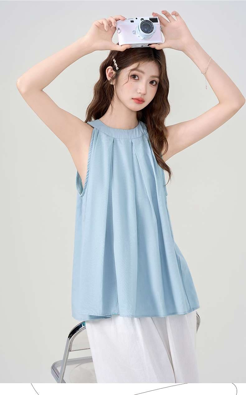 夏のリゾートプリーツトップス｜デート服