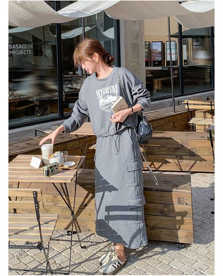 スウェットトレーナー＋スカート セットアップ｜デート服