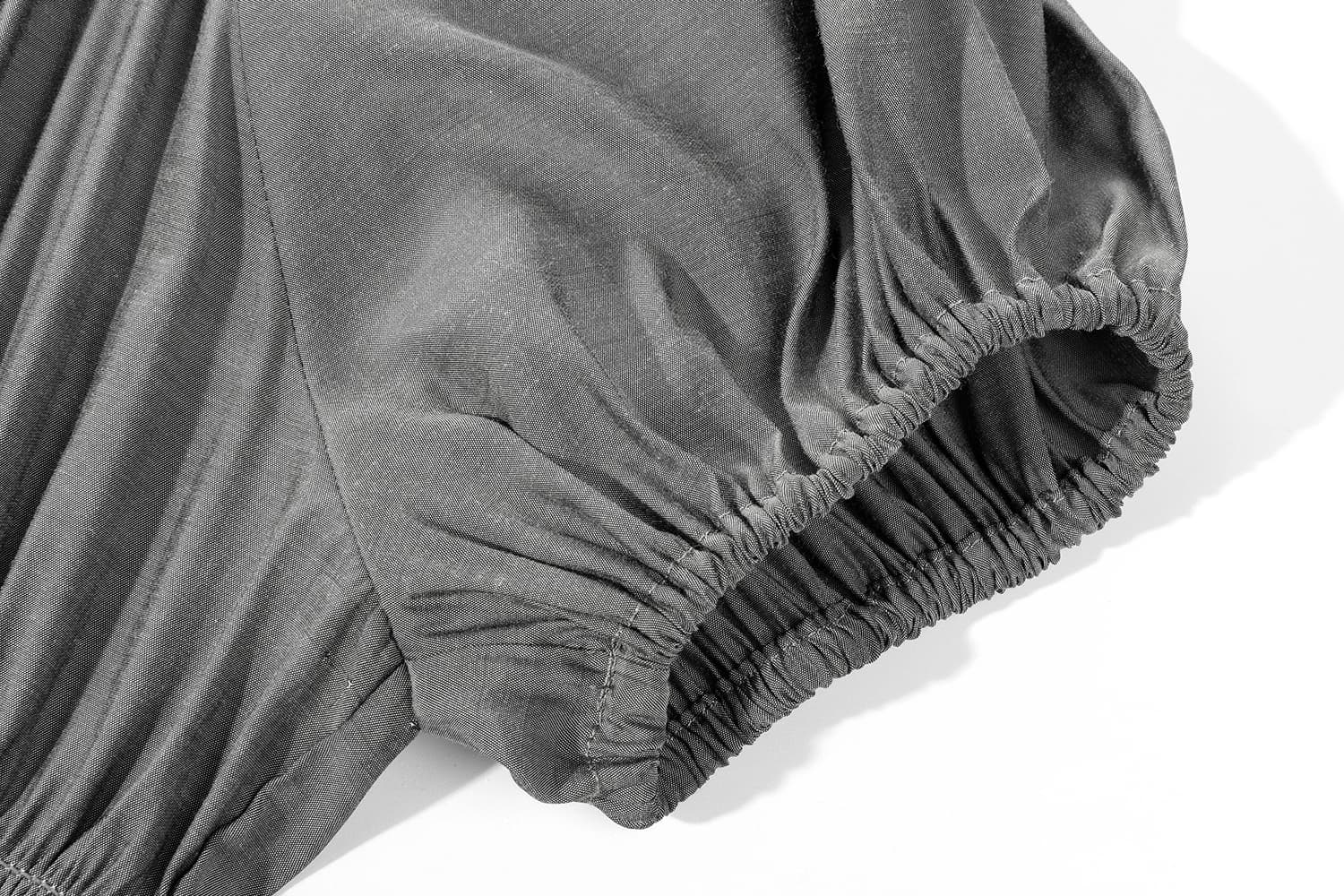 シャーリングパフスリーブワンピース｜デート服