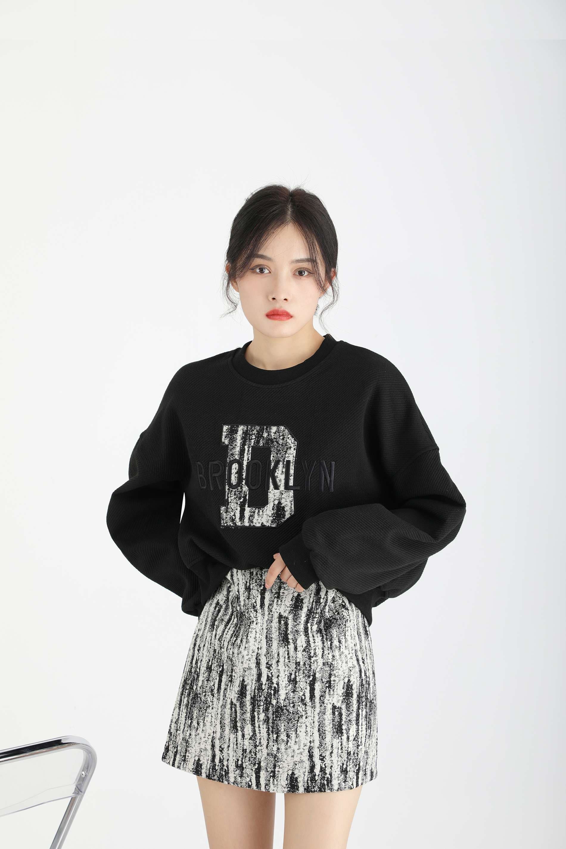 ロゴ入りセットアップ｜デート服